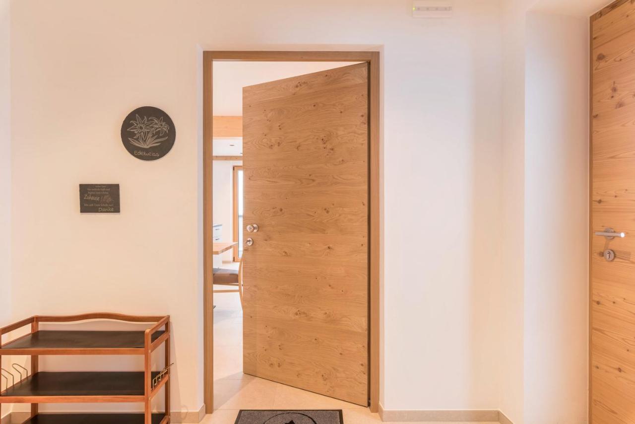 Planerhof Apartment Edelweiss Funes  Esterno foto